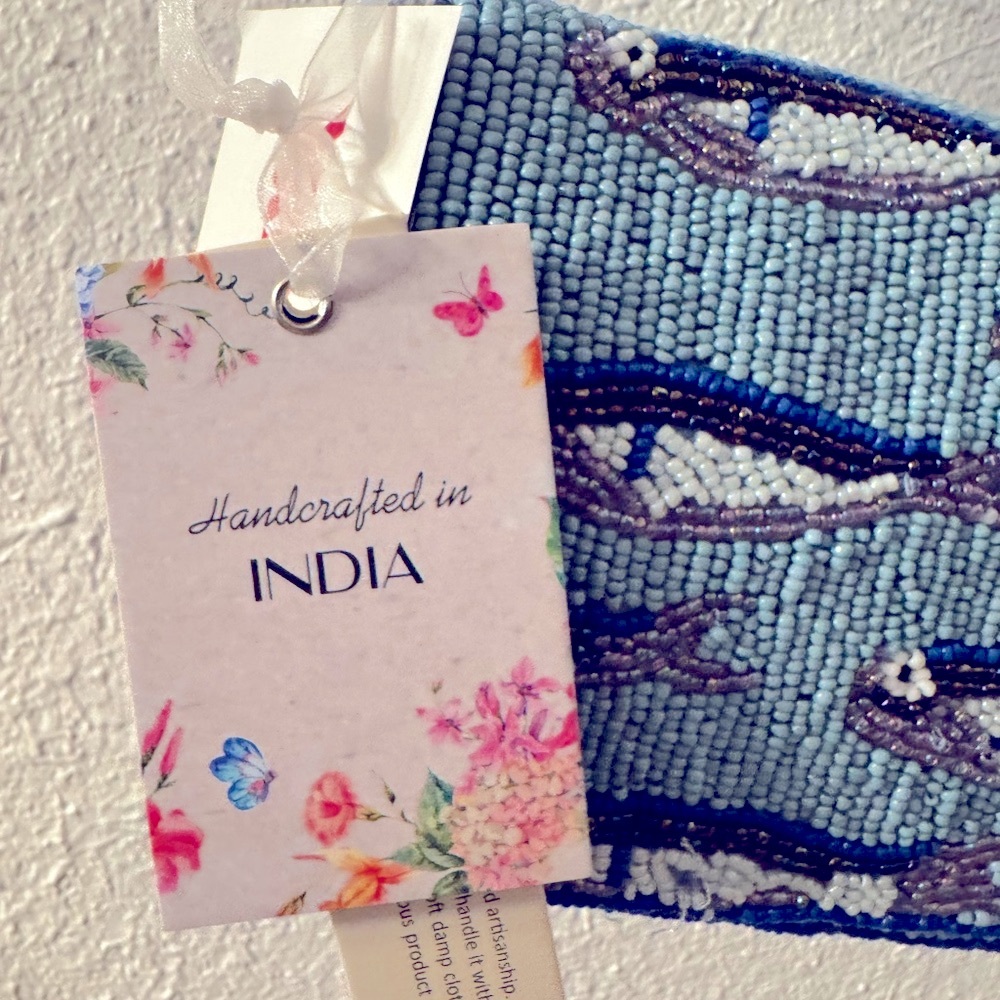 Beaded Blue Bird Pattern Clutch - Picture 2 of 6